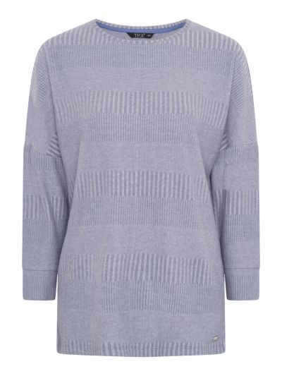 TIGI  Solid Textured Three Quatered Sleeve Top